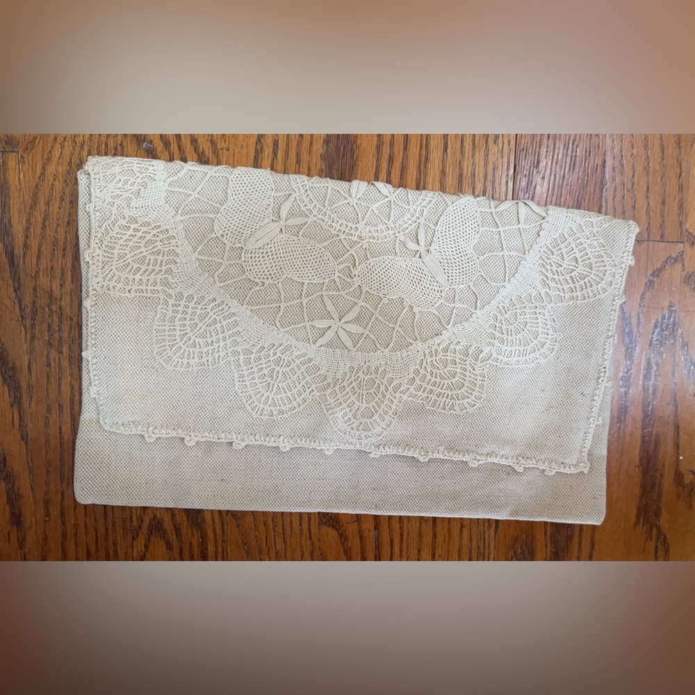Neiman Marcus Lacey cream colored butterfly envelope Bag Clutch Purse